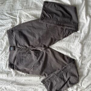 Kuhl Gray Cargo Pants with Relaxed Fit and Technical Fabric